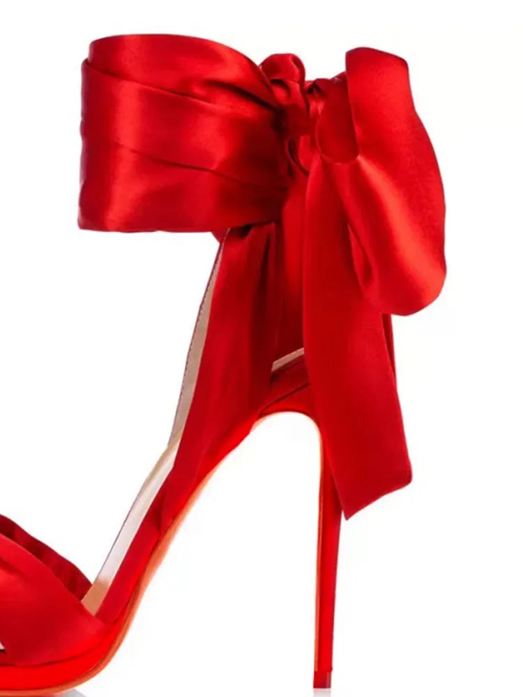 Sandales à talons hauts