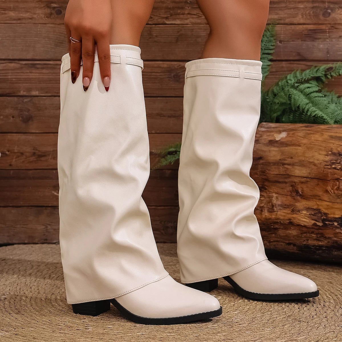 Bottes hautes à talons hauts