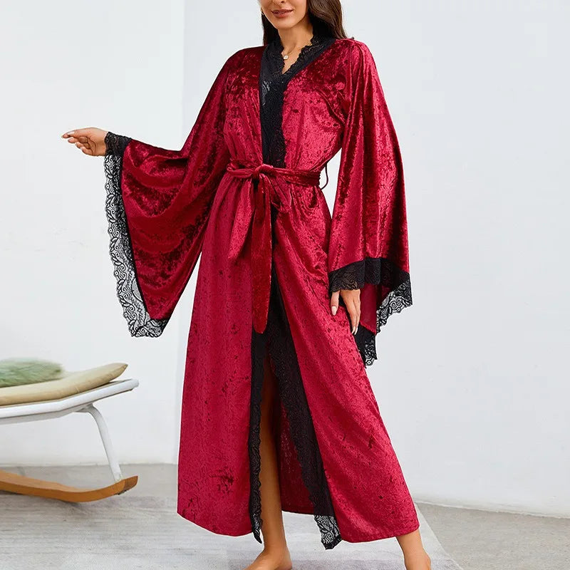 Robe longue à manches longues et bordure en dentelle