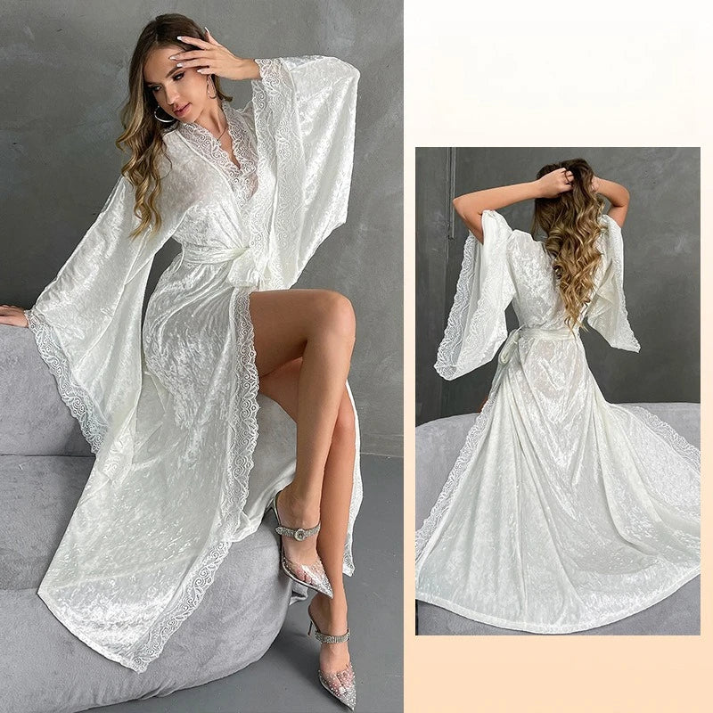 Robe longue à manches longues et bordure en dentelle