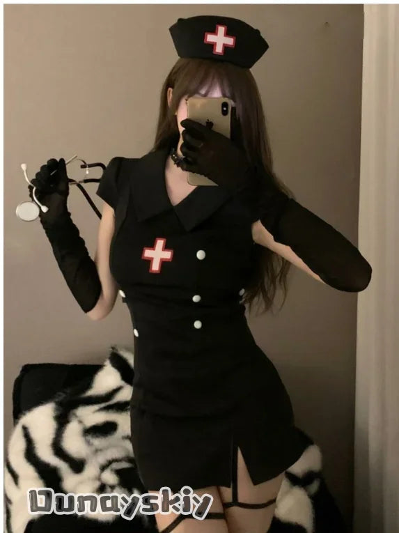 Costume noires et blanches du diable