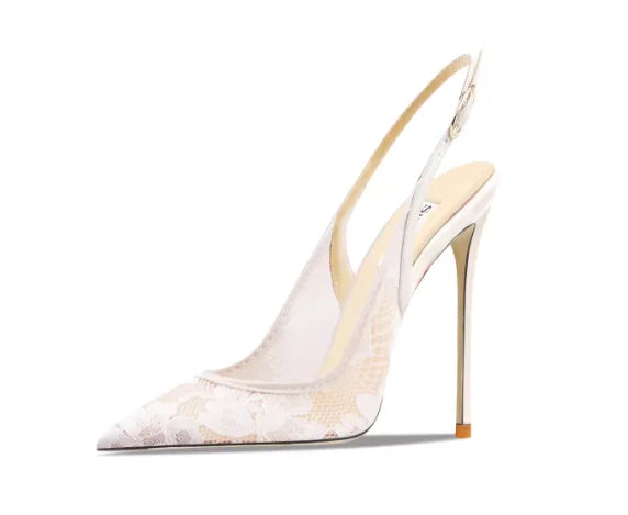 Sandales à talons hauts en dentelle noire avec bouts pointus