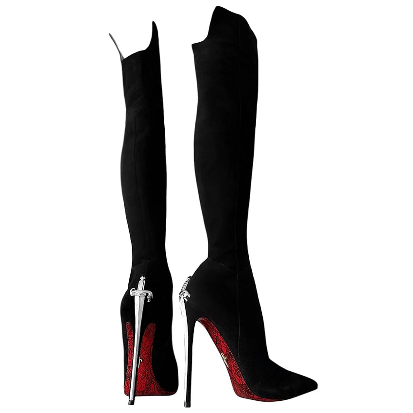 Bottes hautes en daim noir cuissardes à bout pointu