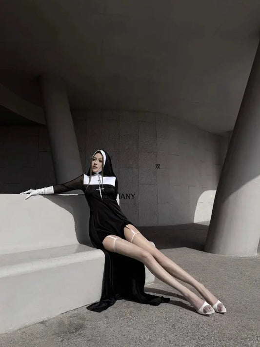 Costume de nonne Clickbing Market