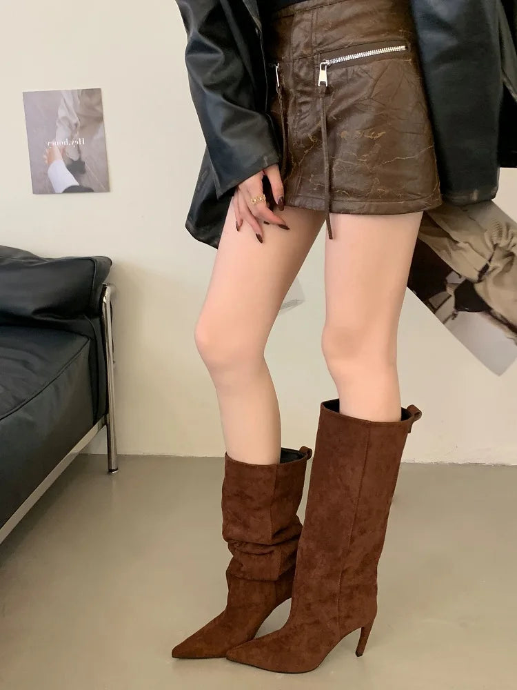 Bottes hautes chaussures à talons fins