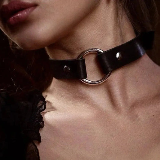 Collier ras du cou noir, en cuir synthétique Clickbing Market