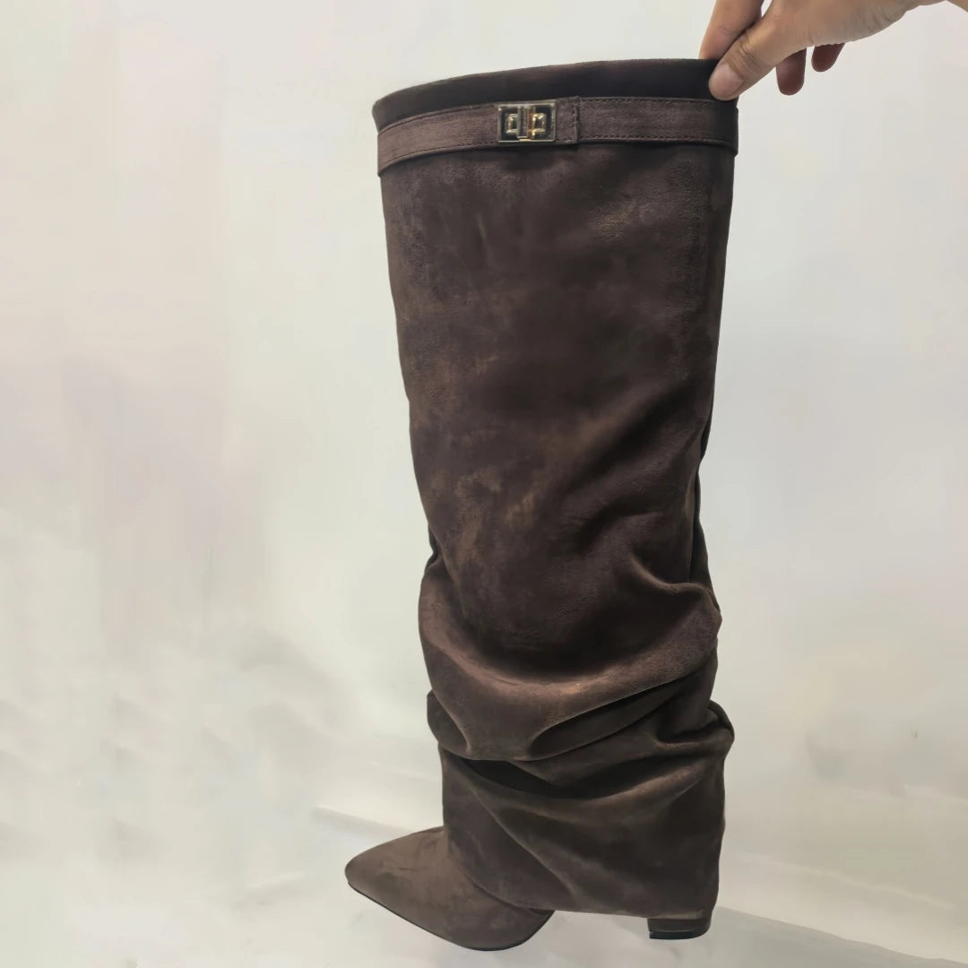 Bottes hautes à talons hauts et épais