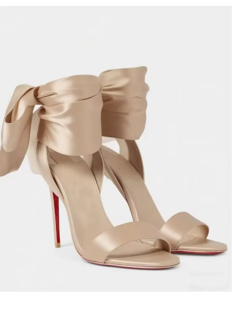 Sandales à talons hauts