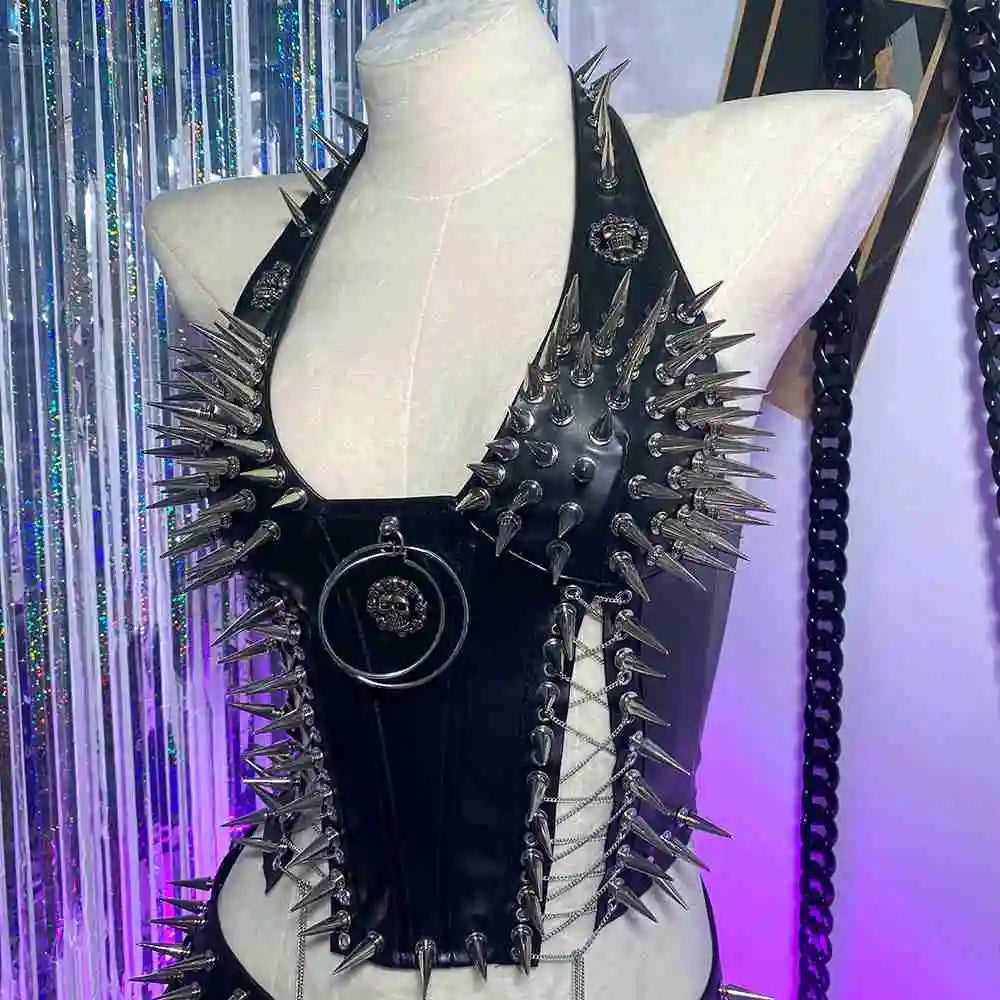 Bustier clouté en cuir vegan, style gothique, court et sexy