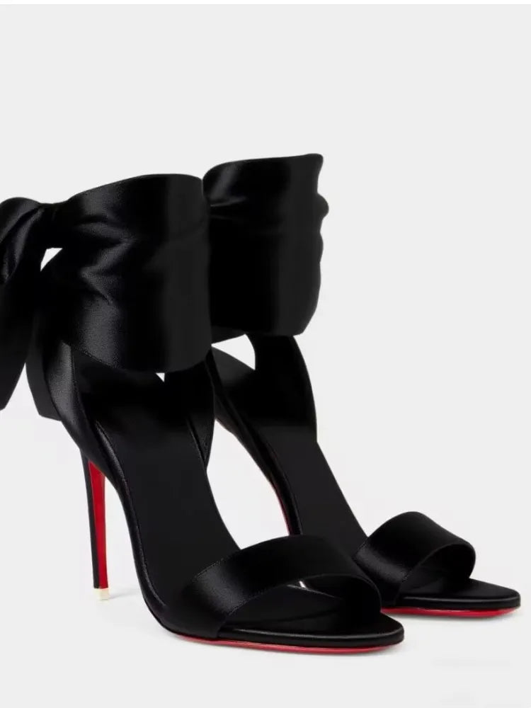 Sandales à talons hauts