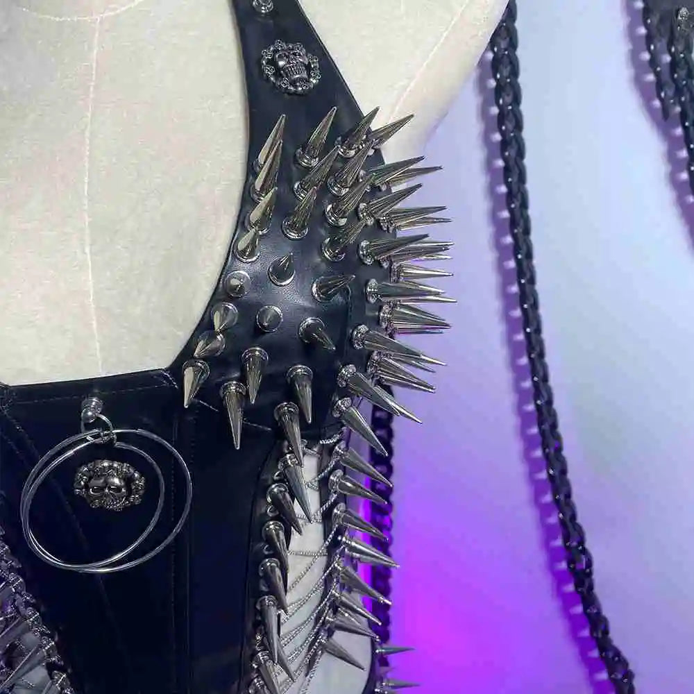 Bustier clouté en cuir vegan, style gothique, court et sexy