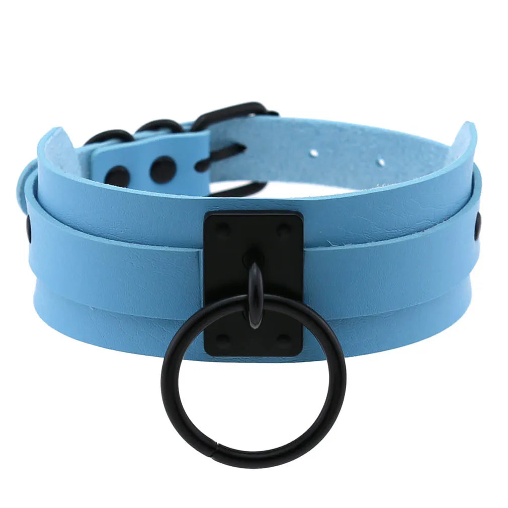 Collier ras du cou noir rond en métal et cuir