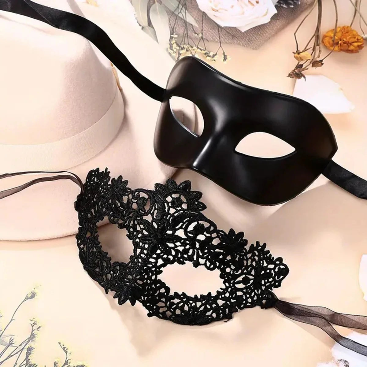 Ensemble de 2 masques de mascarade élégants en dentelle noire pour couples