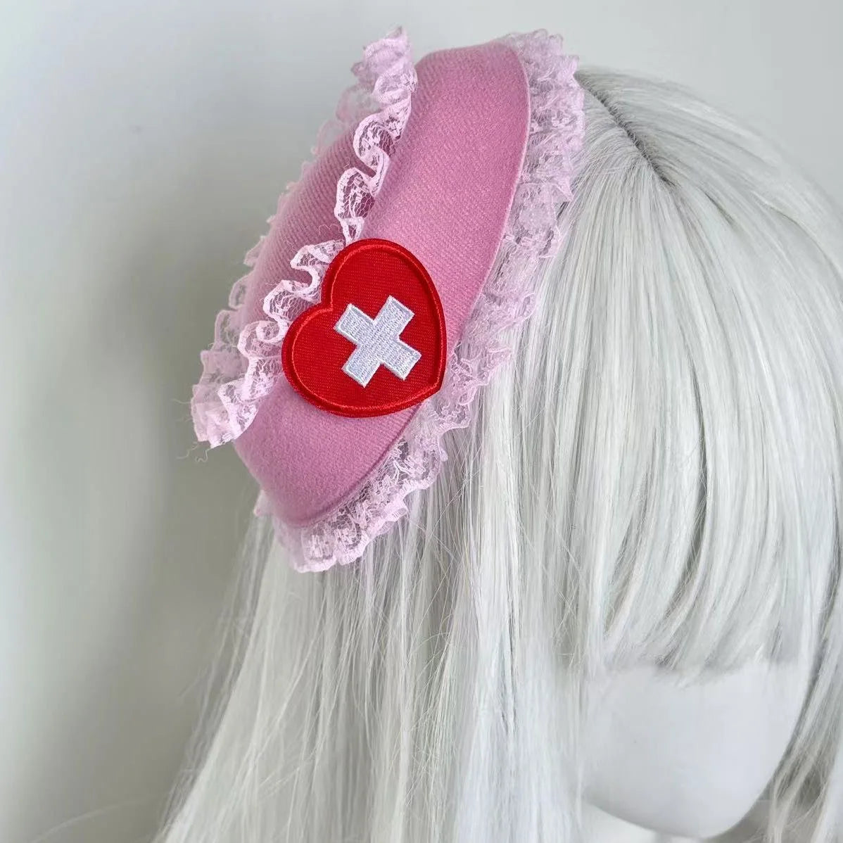 Épingle à cheveux, bordure en dentelle
