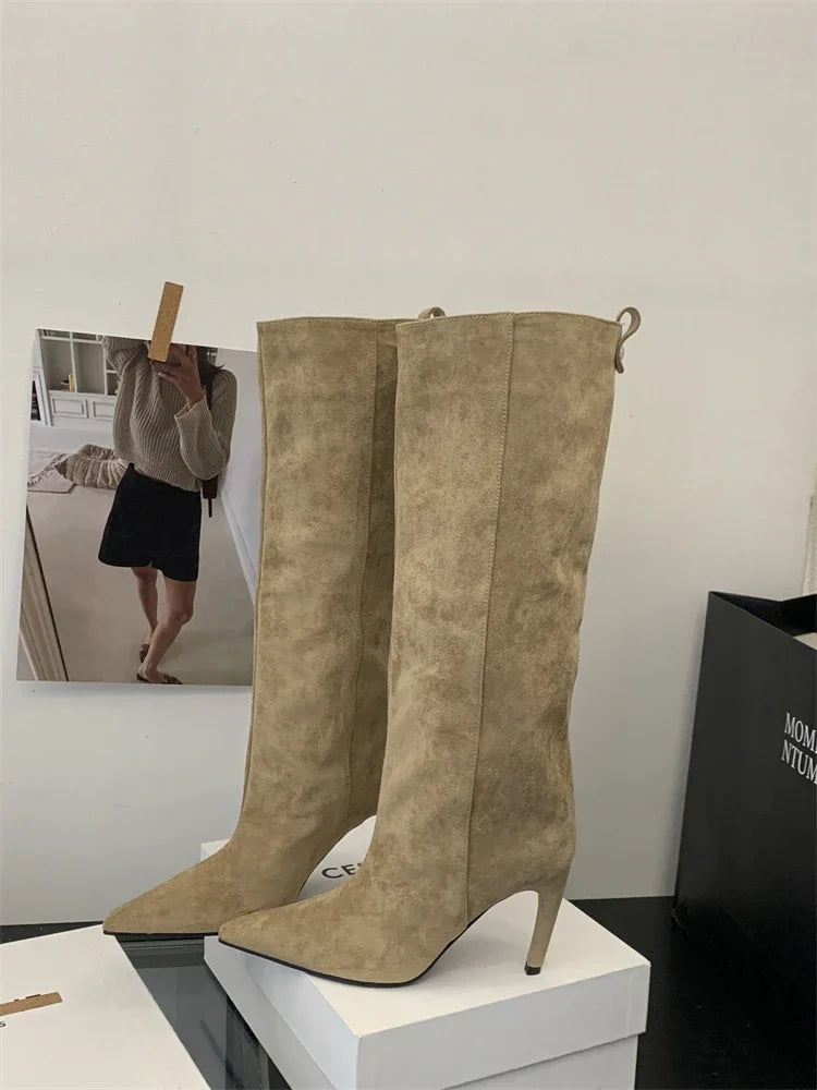 Bottes hautes chaussures à talons fins