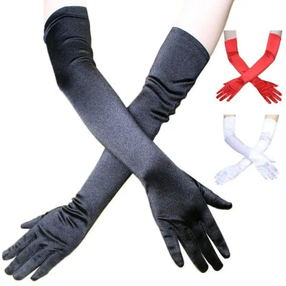 Gants, nœud floqué, châle en dentelle