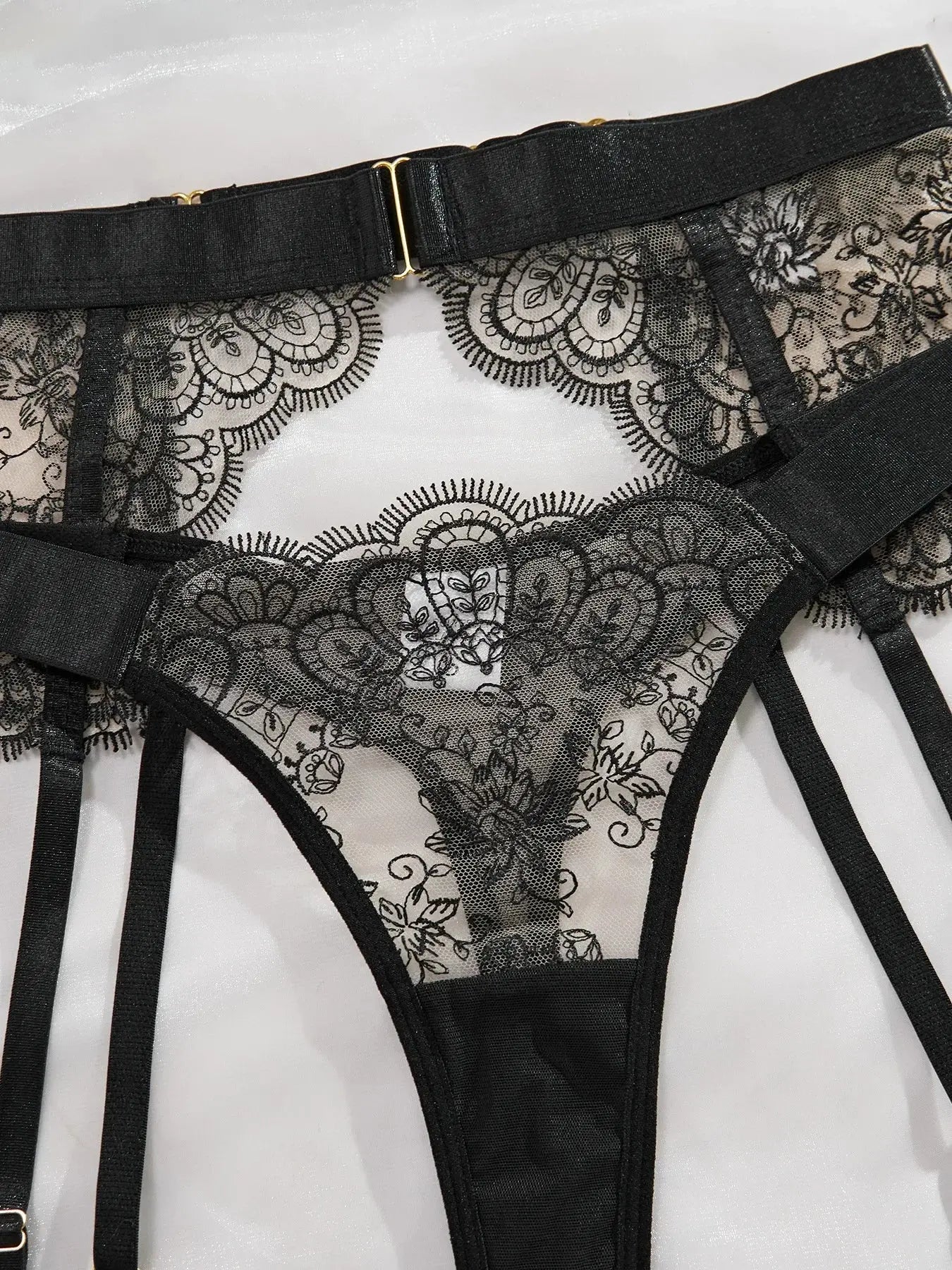 Lingerie dentelle soutien-gorge et slip avec jarretière et jambe anneau ensemble sous-vêtements romantique Clickbing Market