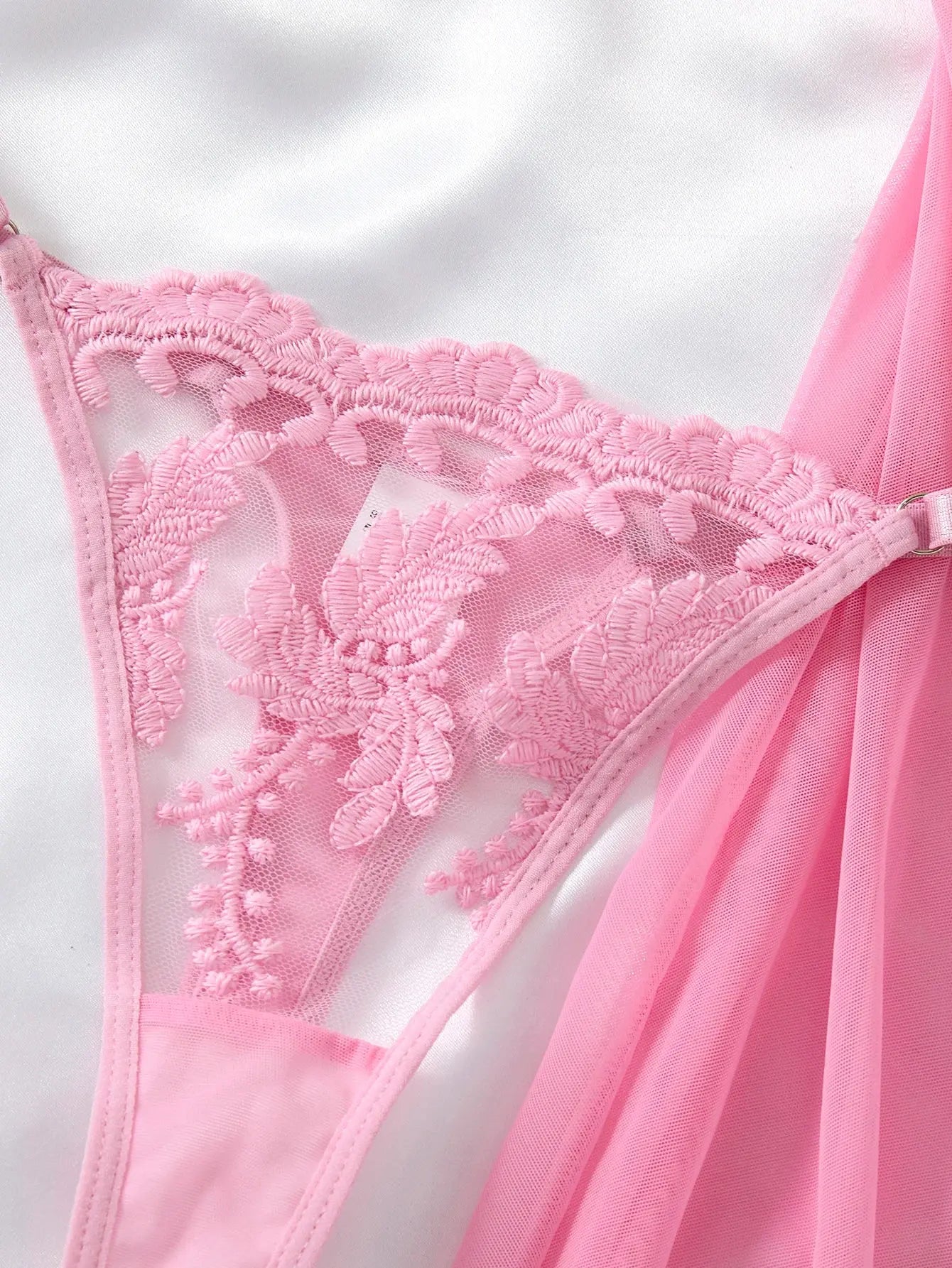 Chemise de nuit semi-transparente brodée style campagne rouge vin élégante et confortable Clickbing Market