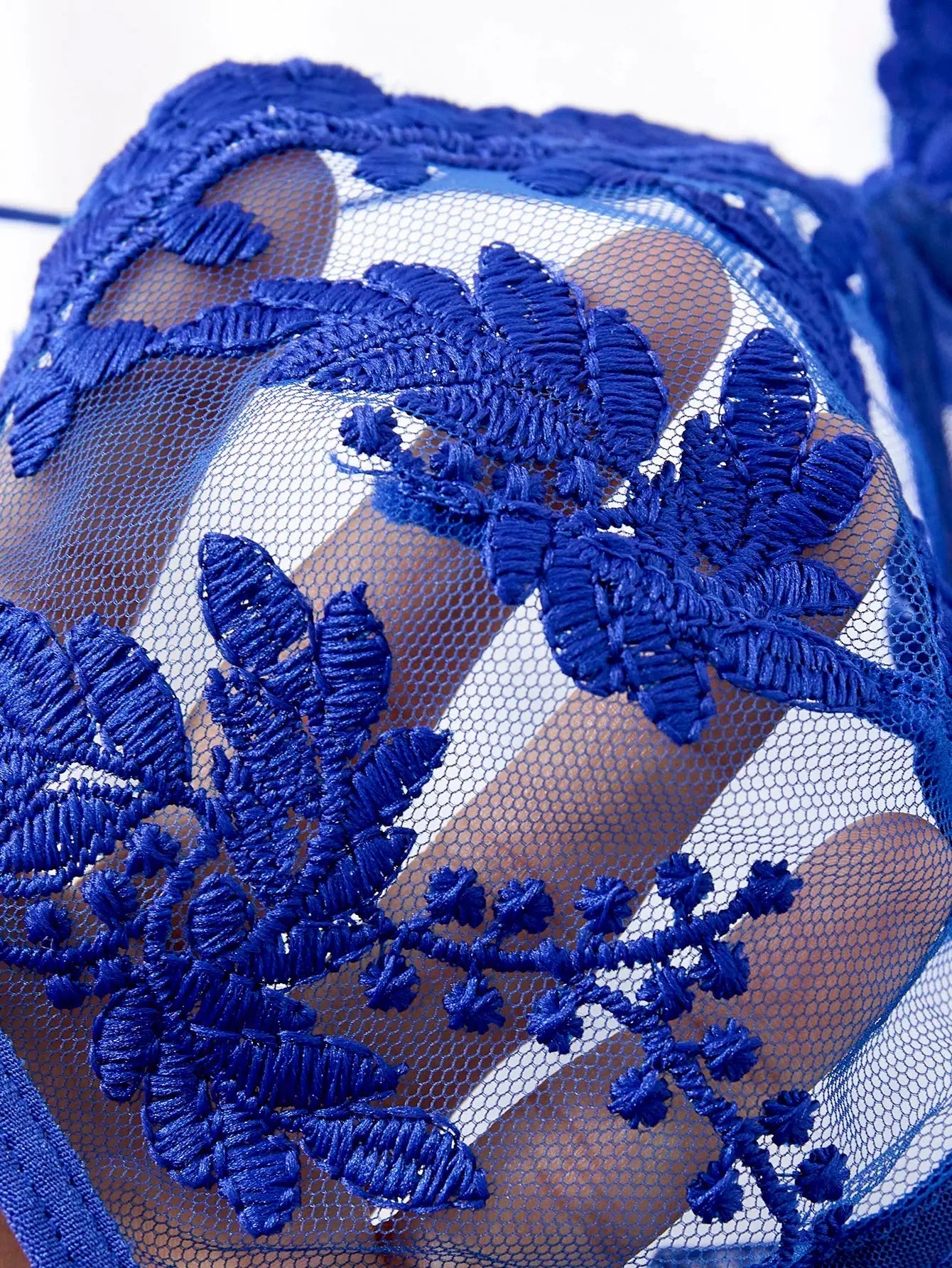 Chemise de nuit semi-transparente brodée style campagne rouge vin élégante et confortable Clickbing Market