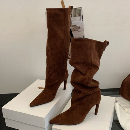 Bottes hautes chaussures à talons fins