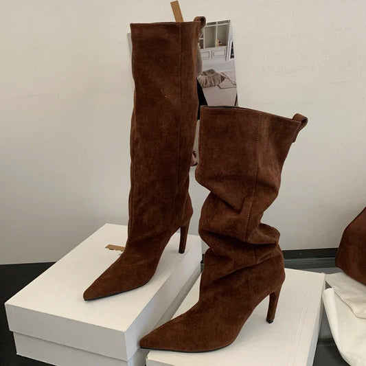 Bottes hautes chaussures à talons fins