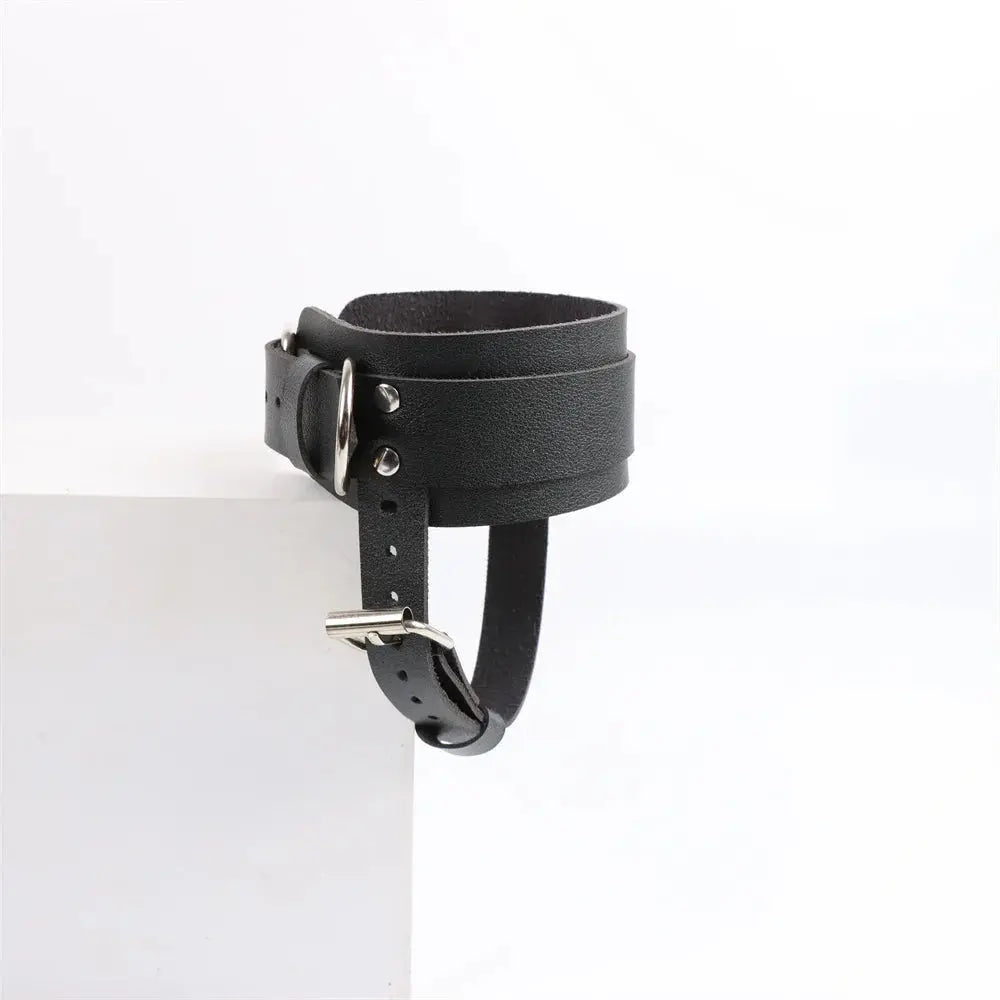 Ceinture de cheville noire, chaîne et boucle, Clickbing Market