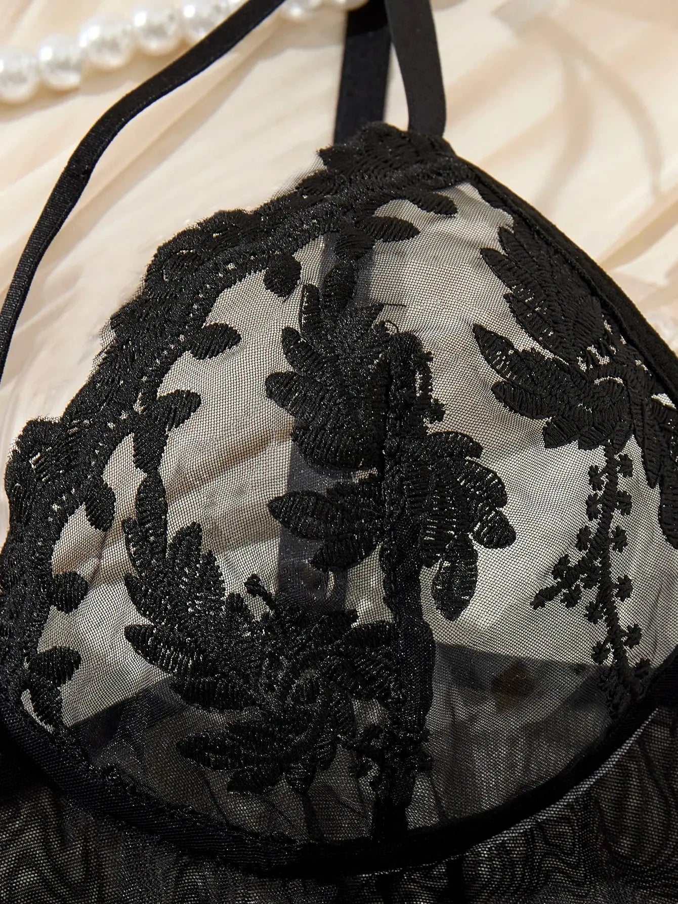 Chemise de nuit semi-transparente brodée style campagne rouge vin élégante et confortable Clickbing Market