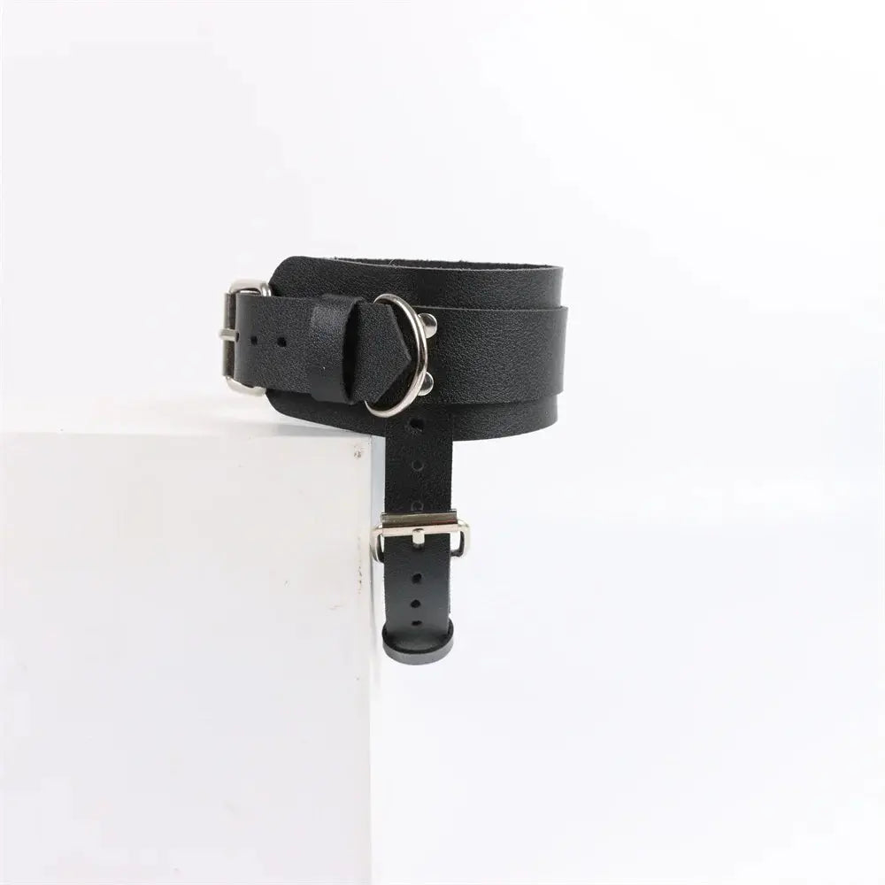 Ceinture de cheville noire, chaîne et boucle, Clickbing Market